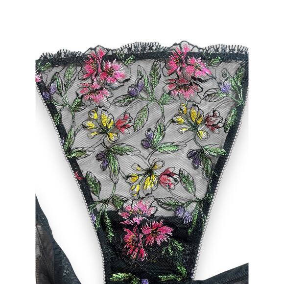 Victoria's Secret Very Sexy Embroidered Adjustable String Cheeky Panty Size XL - Picture 5 of 11